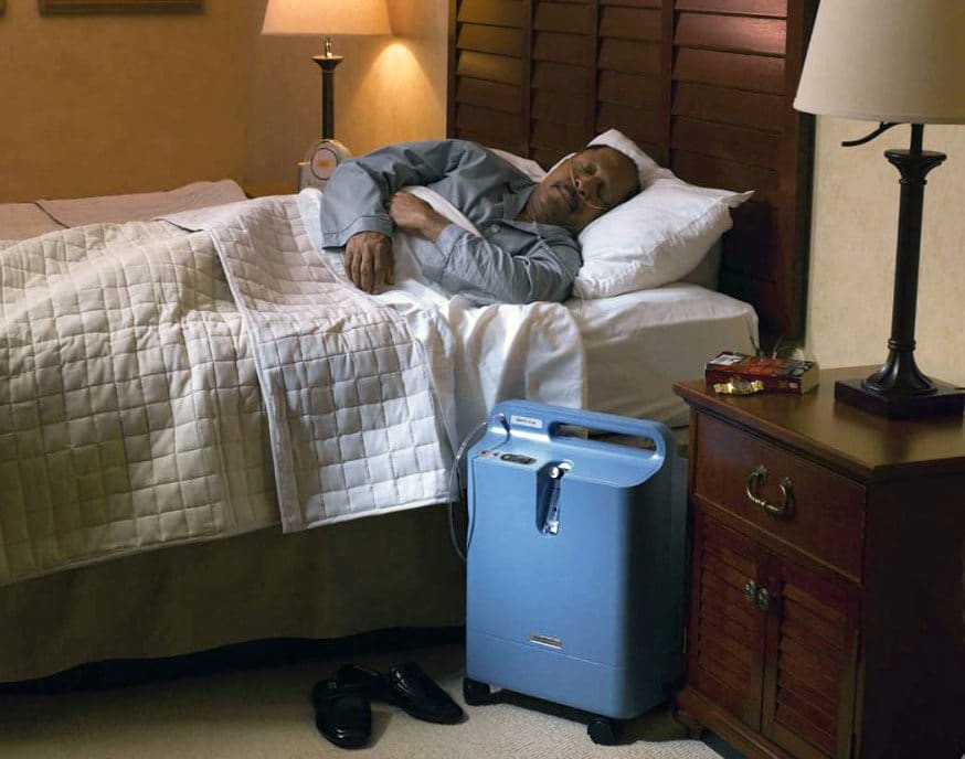 Respironics EverFlo Q Home Oxygen Concentrator - Image 2